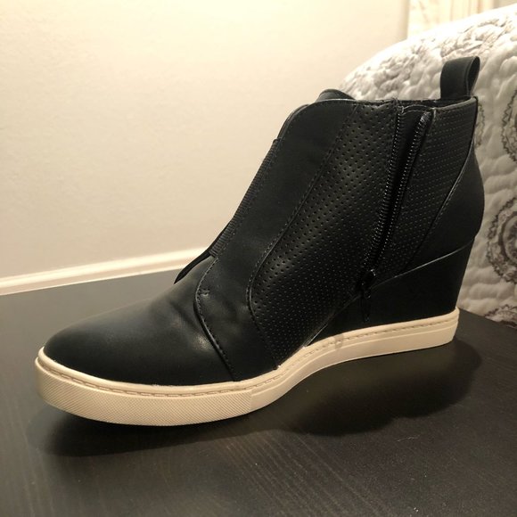 A New Day Wedge Platform Sneaker - Picture 3 of 7